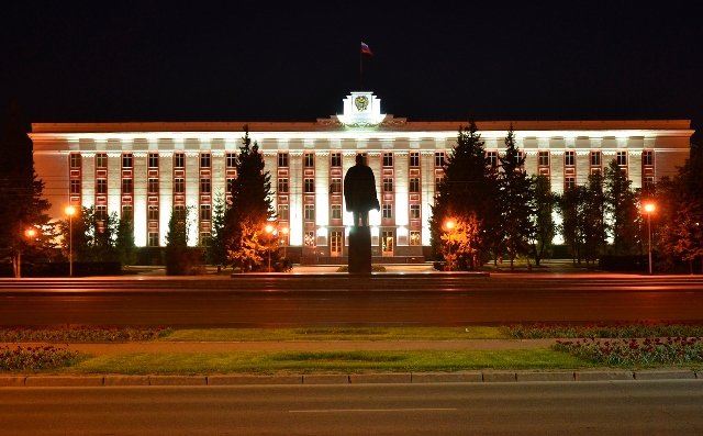 Освещение здания Правительства Алтайского края Освещение здания Правительства Алтайского края