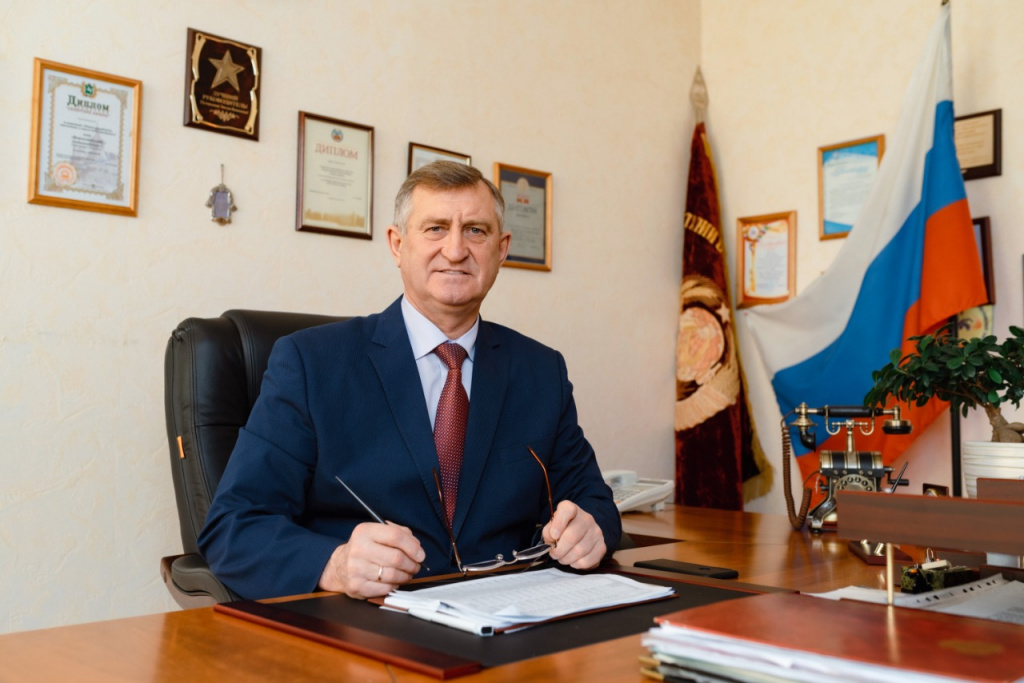 Сергей Гатилов, генеральный директор АО «Новоалтайский хлебокомбинат» Сергей Гатилов, генеральный директор АО «Новоалтайский хлебокомбинат»