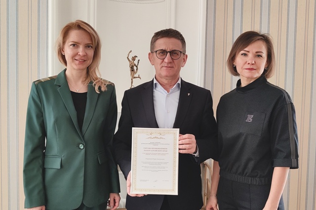 Татьяна Астанкова, Борис Чесноков, Елена Лапшина Татьяна Астанкова, Борис Чесноков, Елена Лапшина