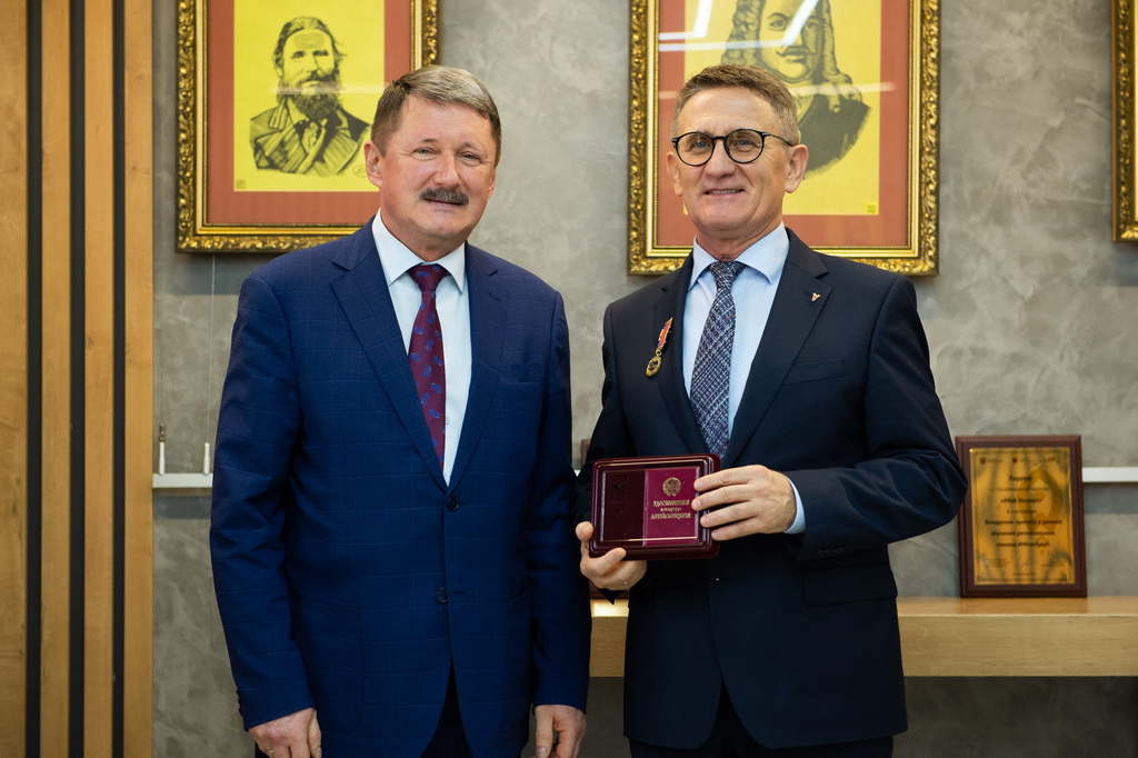 Андрей Осипов и Борис Чесноков Андрей Осипов и Борис Чесноков